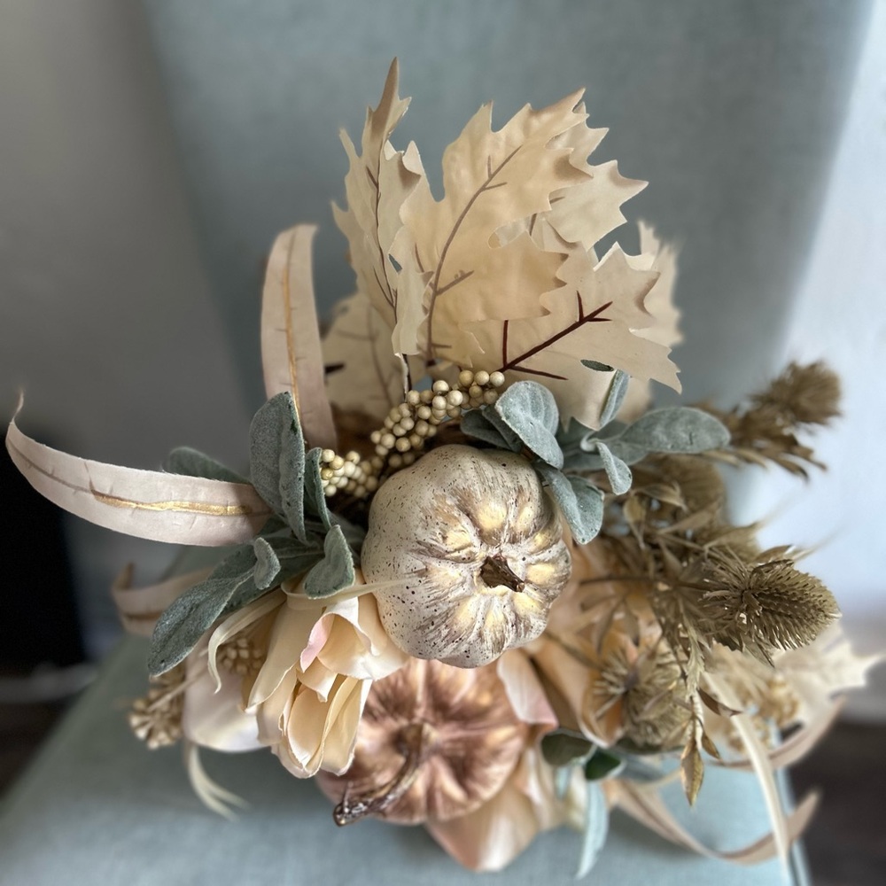 Neutral Fall Pumpkin Floral Cornucopia Arrangement - Brand New